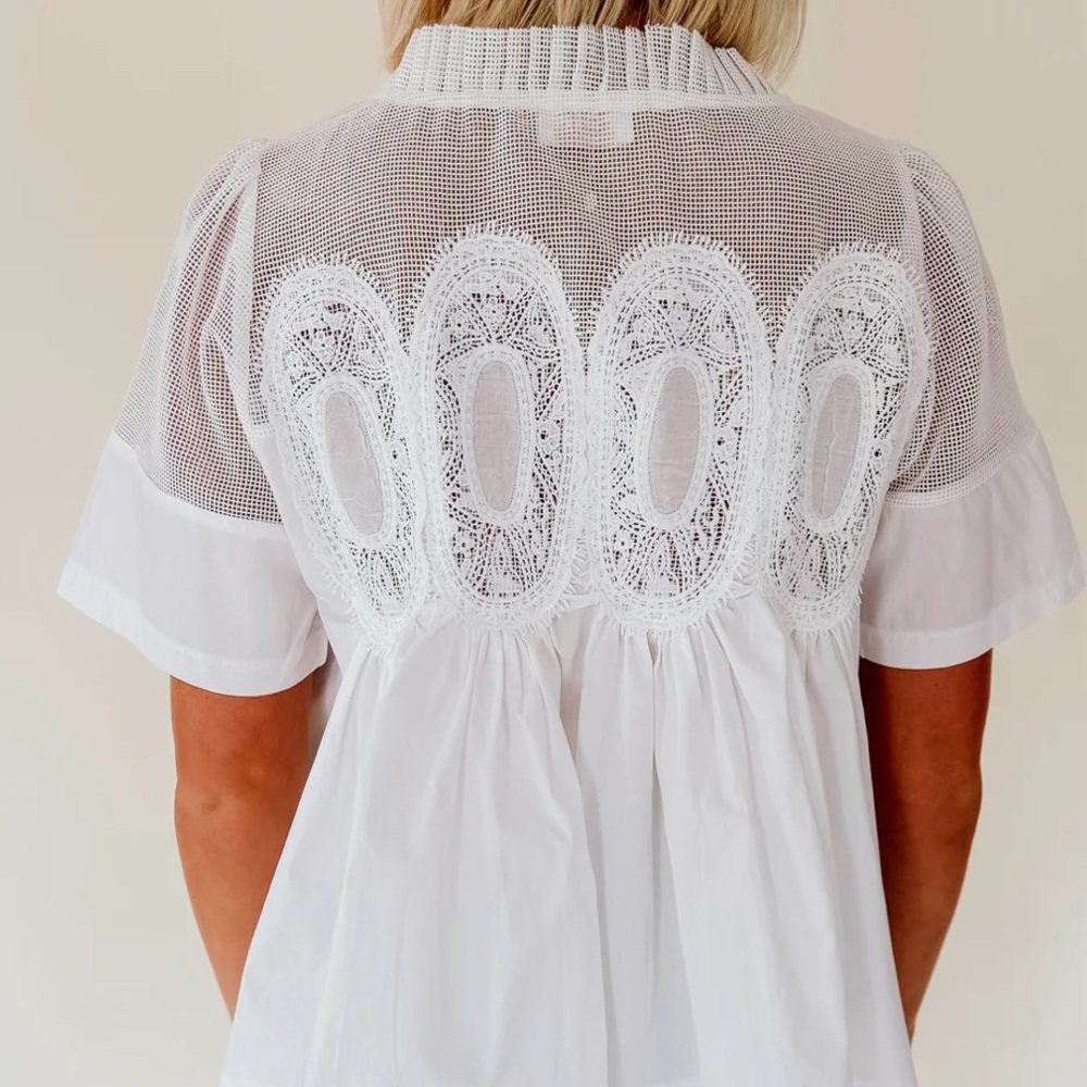 🌺Fate brand White Lace Women's Top🌺🌺 - Picture 3 of 3